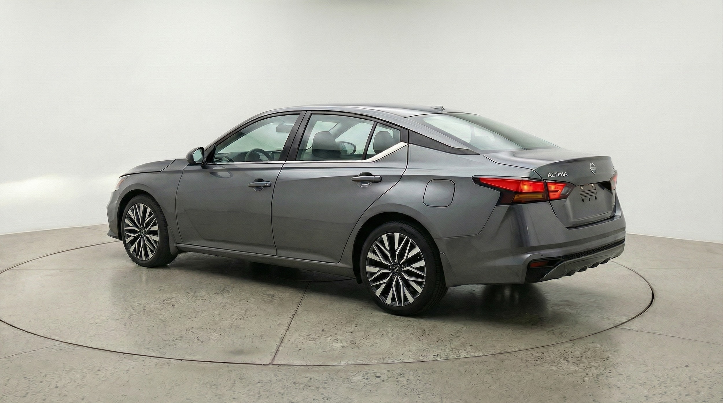 Thumbnail: 2025 Nissan Altima - 5