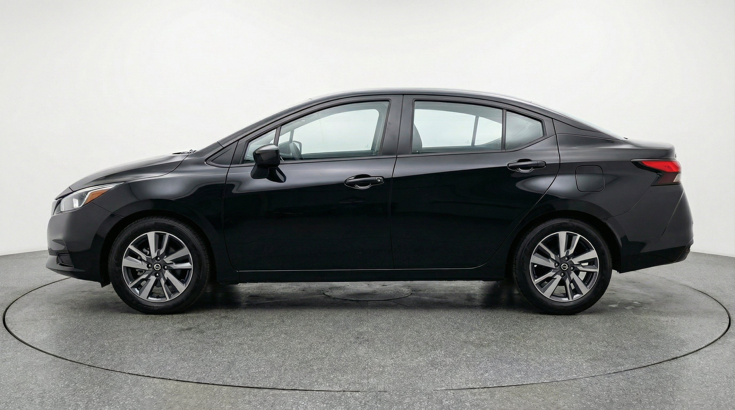 Thumbnail: 2025 Nissan Versa - 5