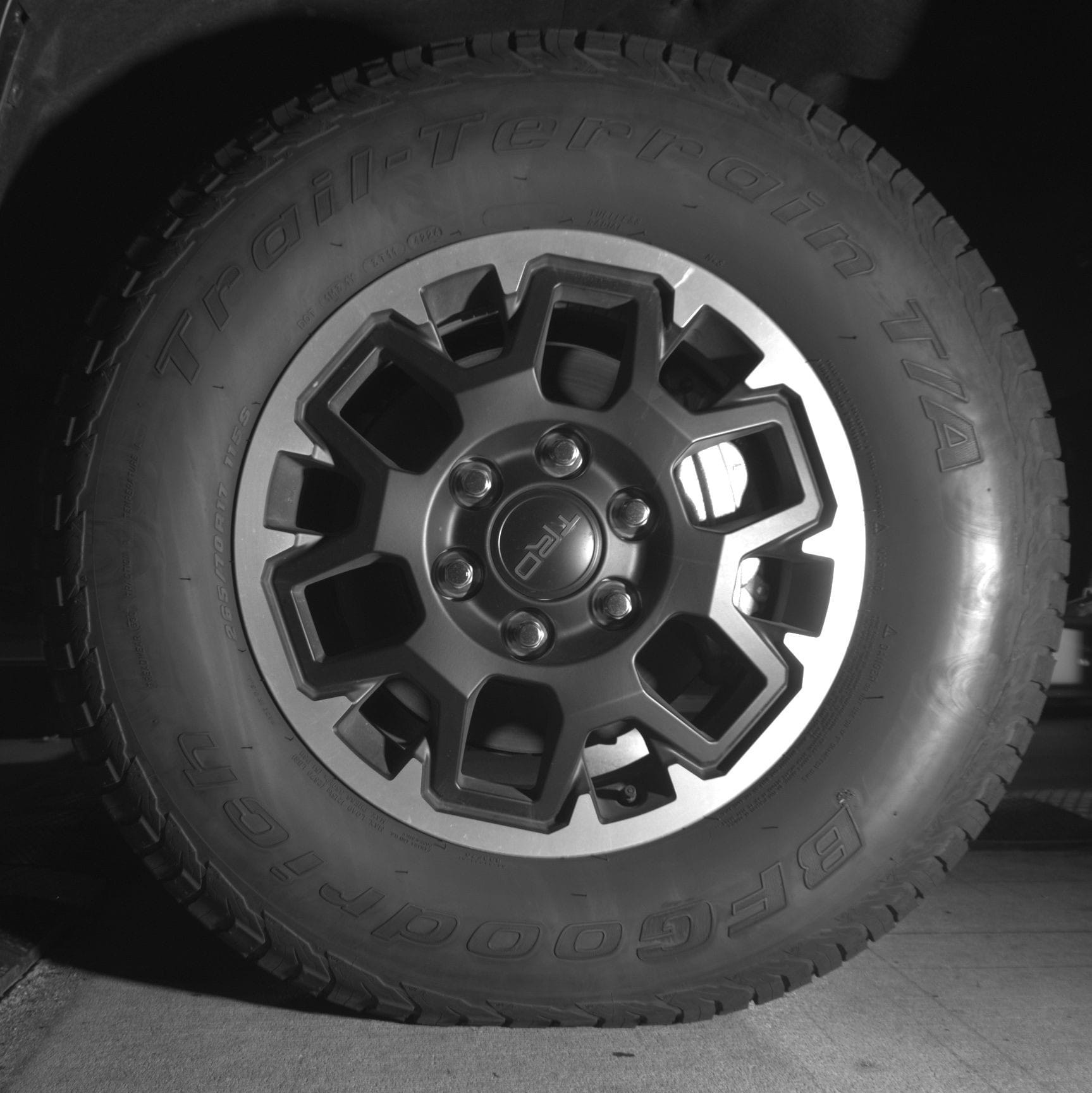 Thumbnail: 2025 Toyota Tacoma - 9