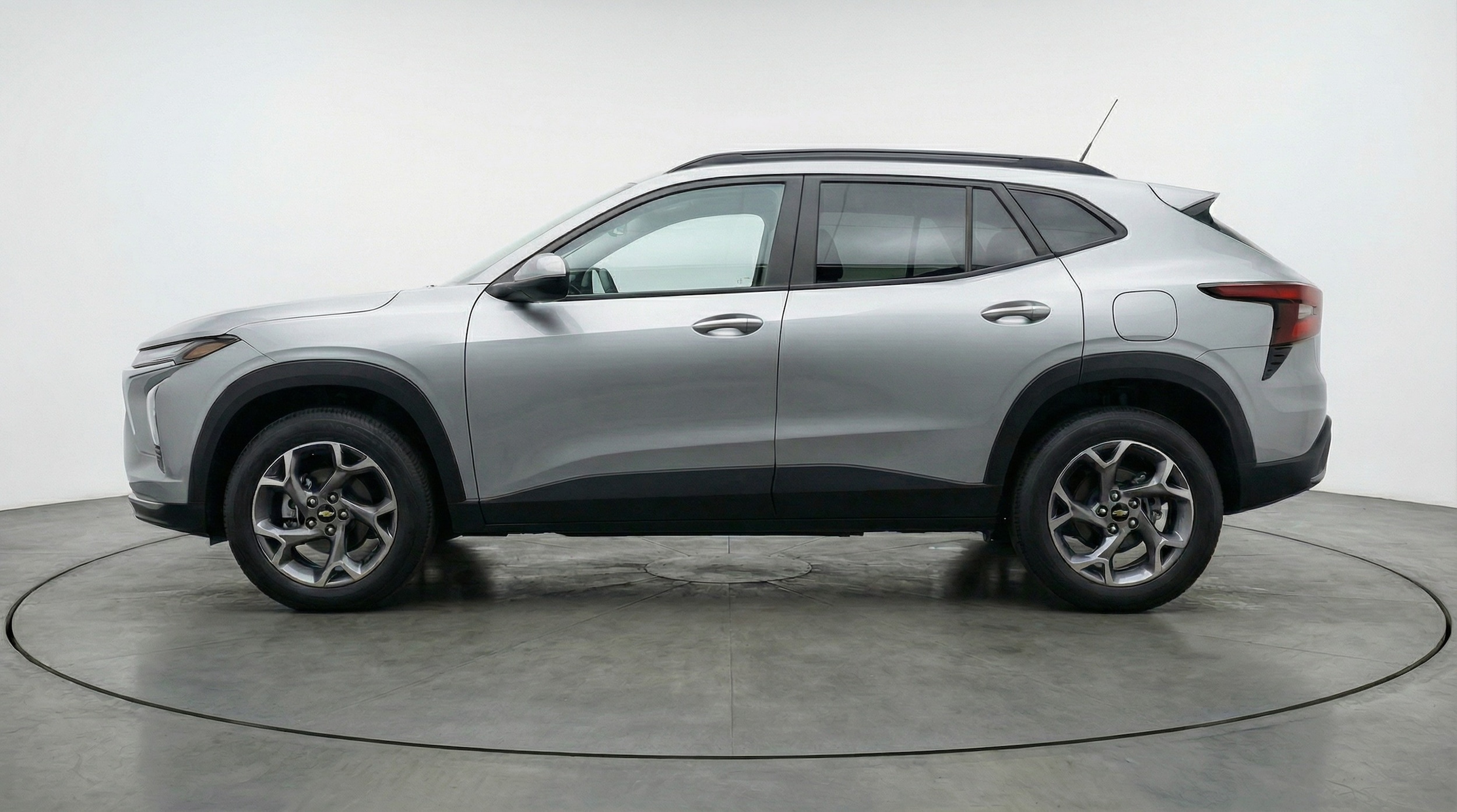 Thumbnail: 2025 Chevrolet Trax - 4