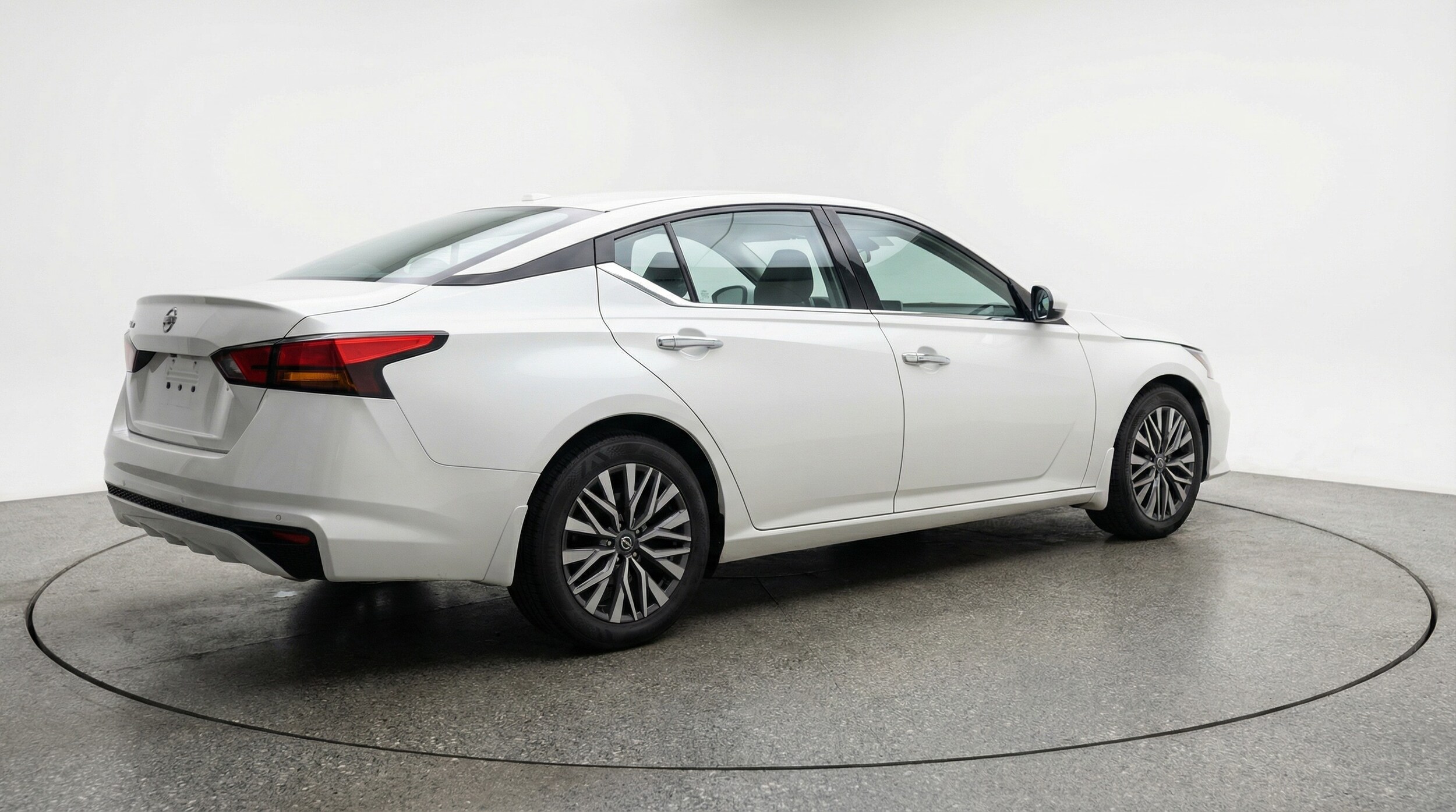 Thumbnail: 2025 Nissan Altima - 7