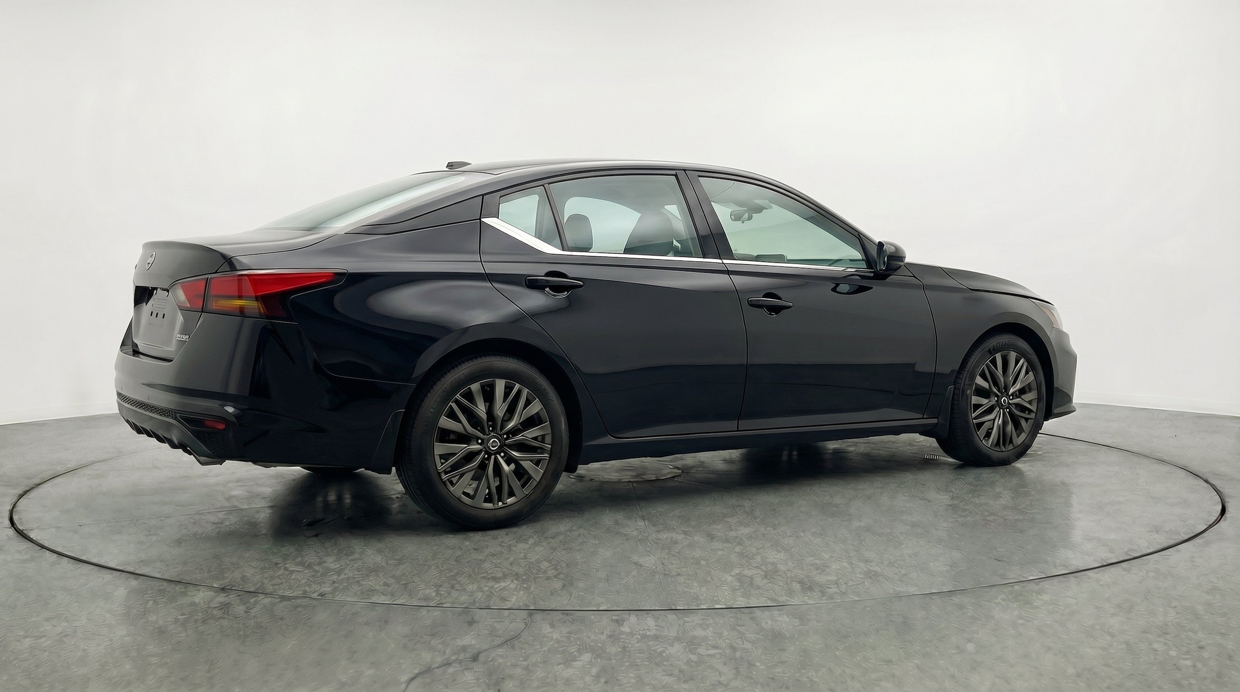 Thumbnail: 2026 Nissan Altima - 9