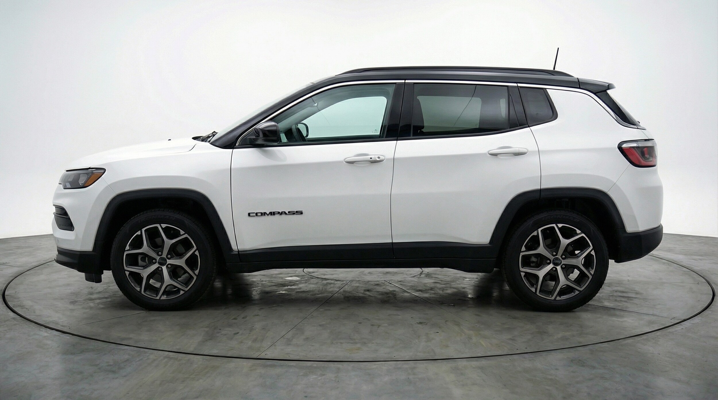 Thumbnail: 2025 Jeep Compass - 4