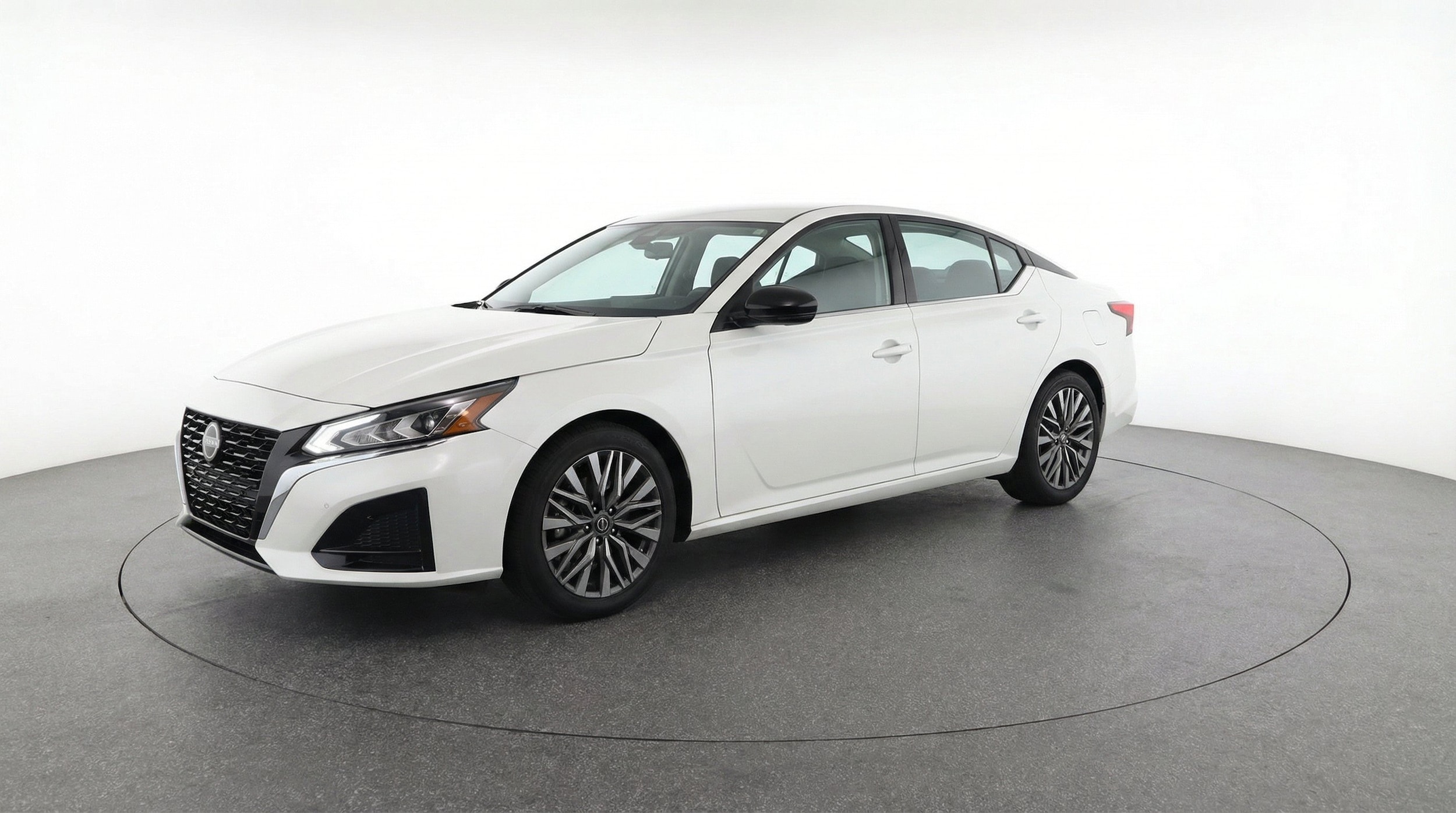 Thumbnail: 2026 Nissan Altima - 3