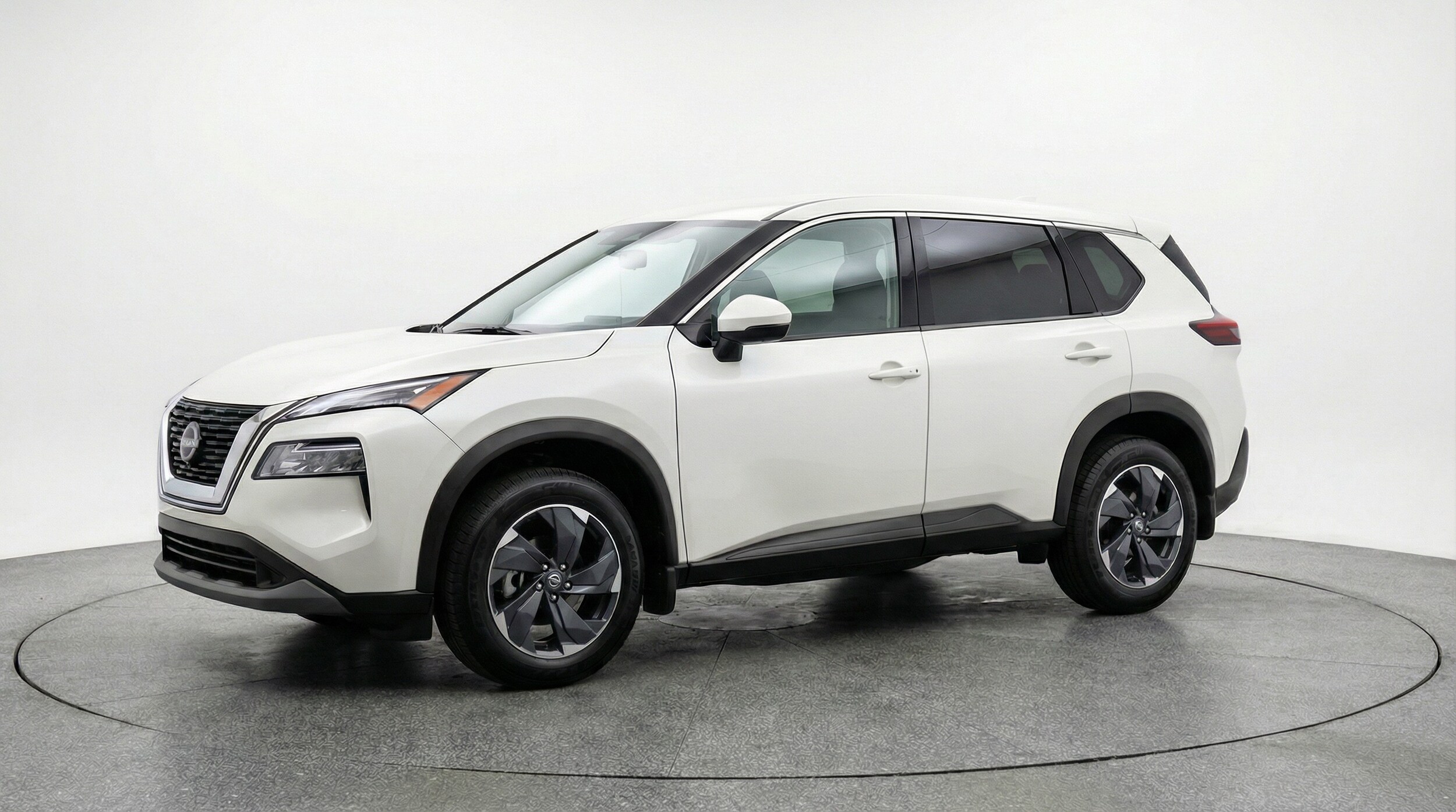 Thumbnail: 2025 Nissan Rogue - 3