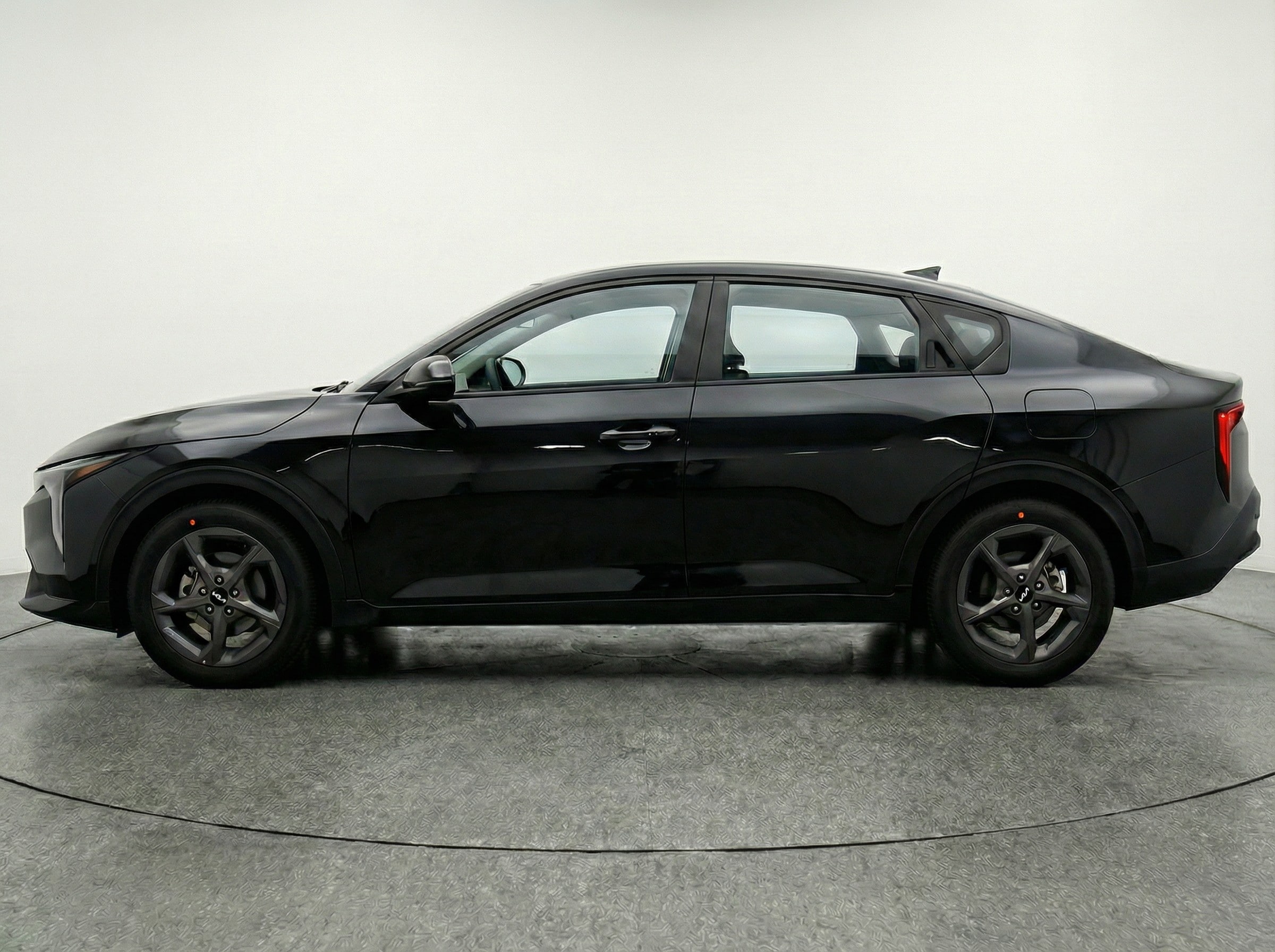 Thumbnail: 2025 Kia K4 - 4