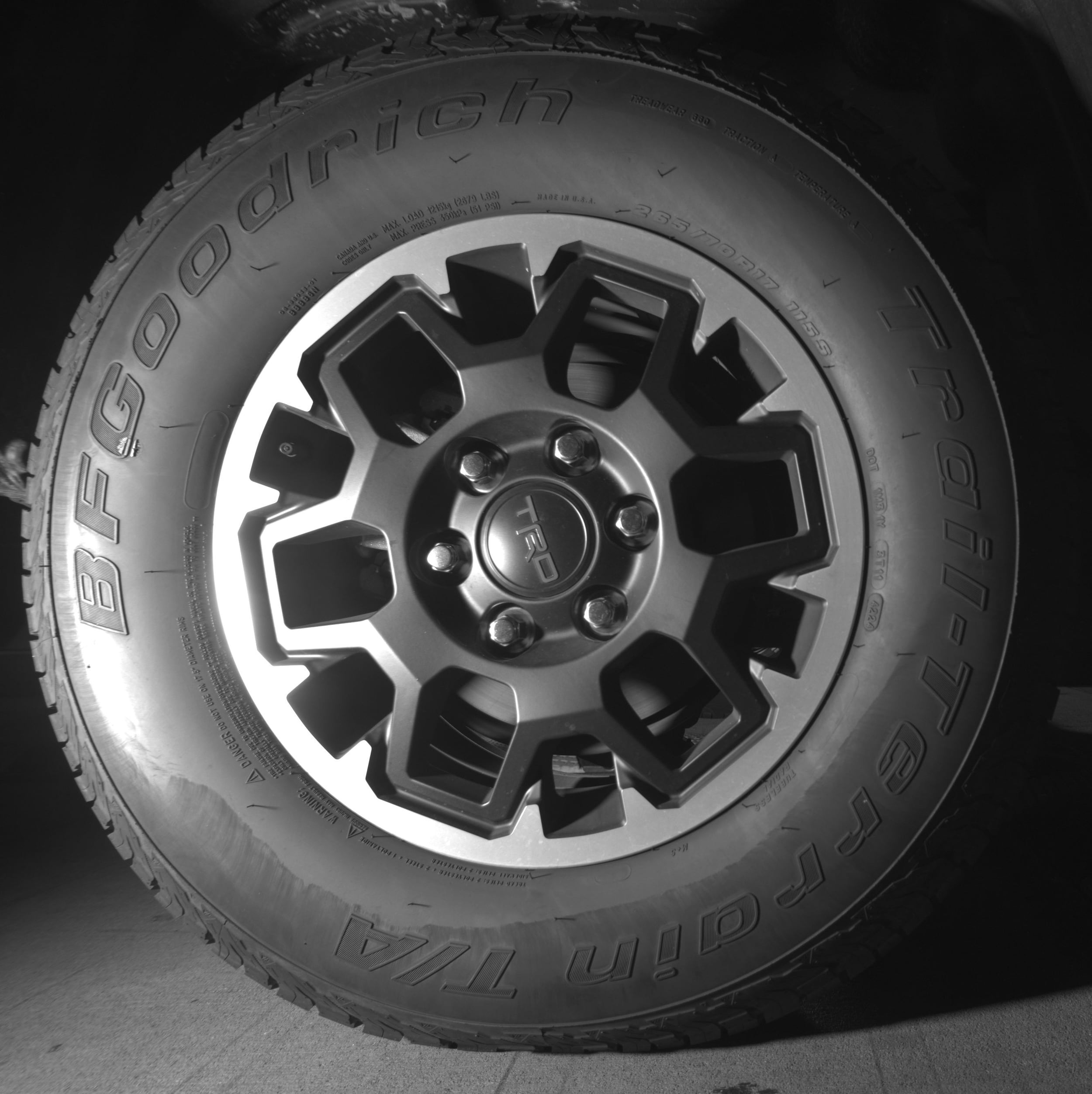 Thumbnail: 2025 Toyota Tacoma - 12