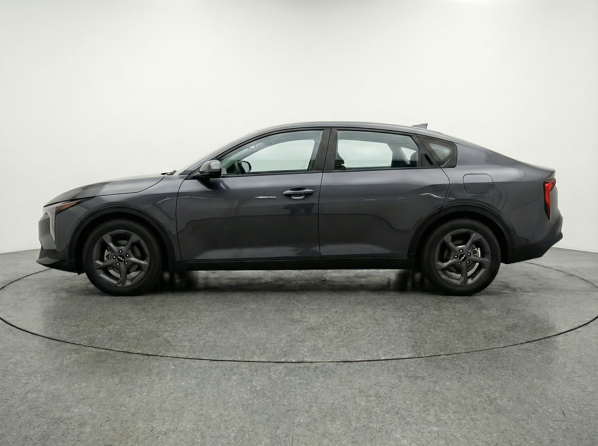 Thumbnail: 2025 Kia K4 - 4