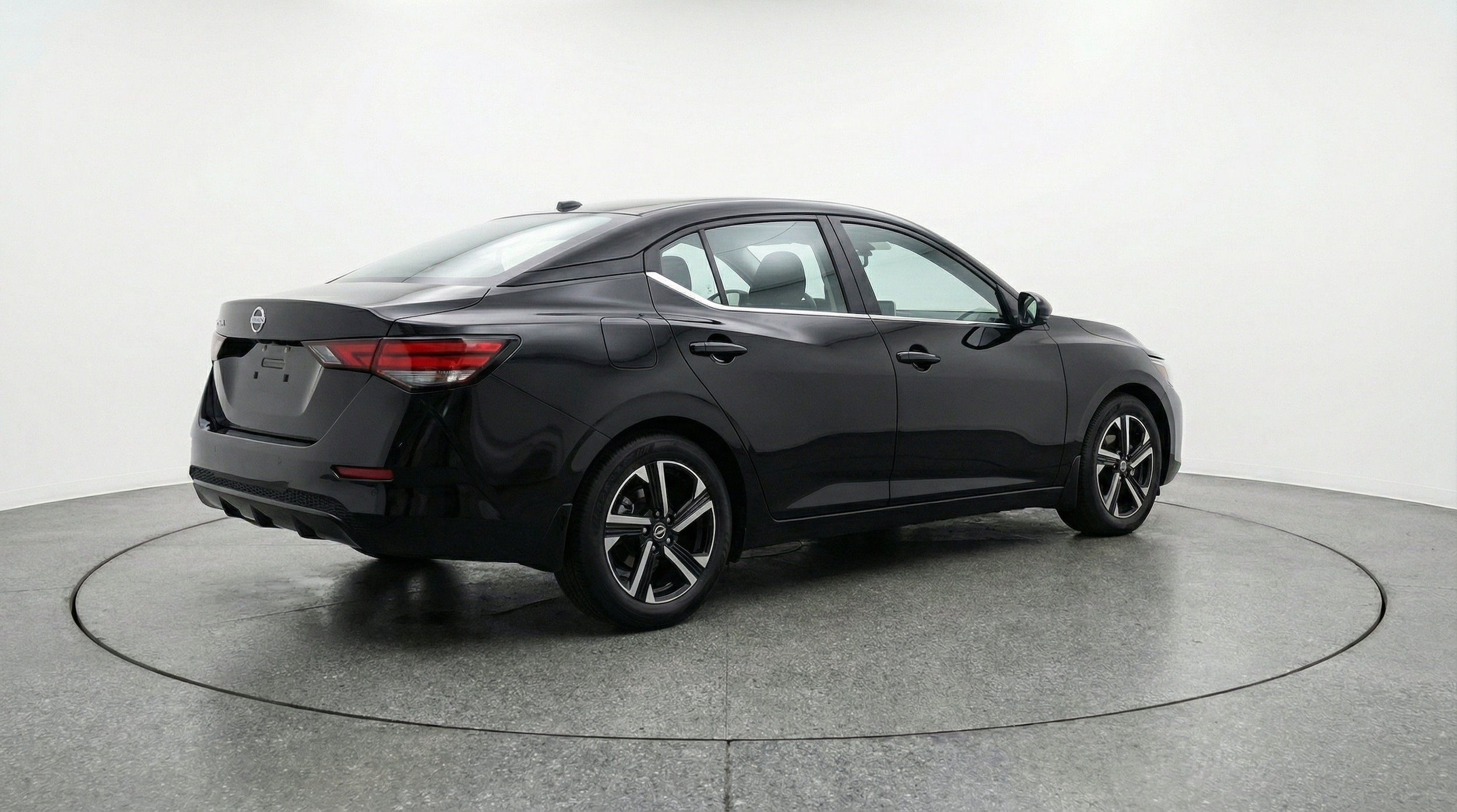 Thumbnail: 2025 Nissan Sentra - 9