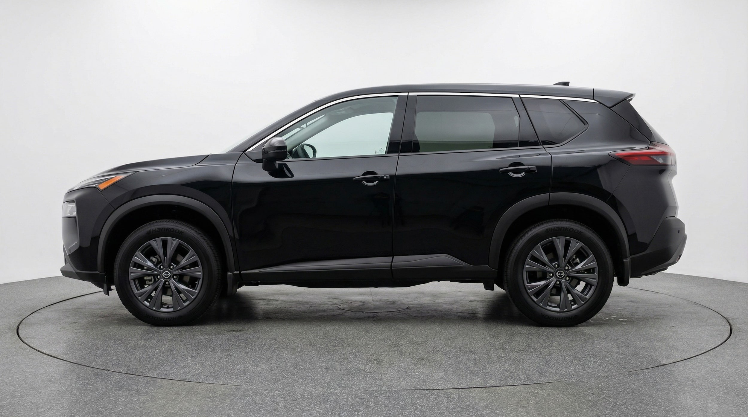 Thumbnail: 2025 Nissan Rogue - 4