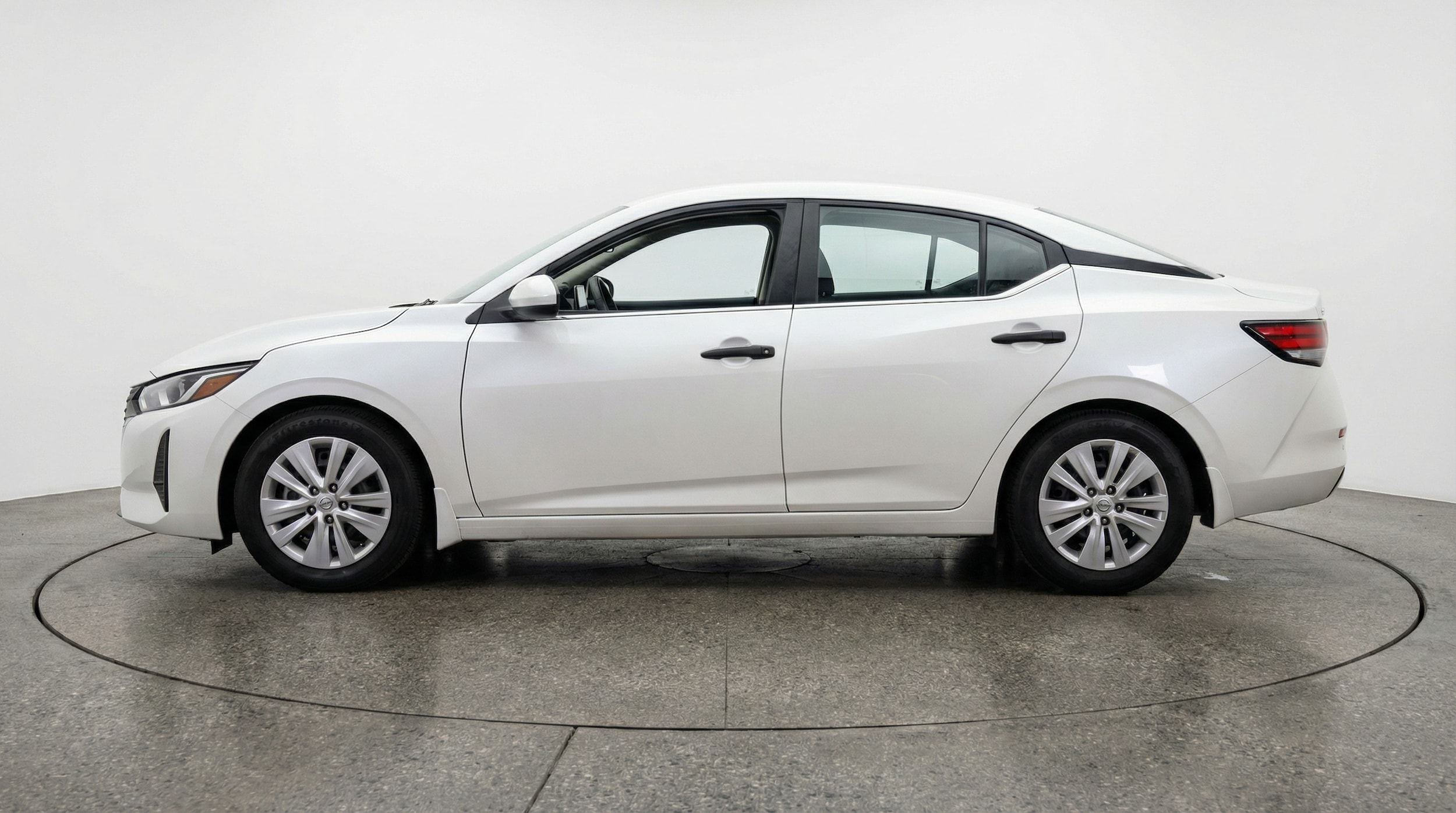 Thumbnail: 2025 Nissan Sentra - 4