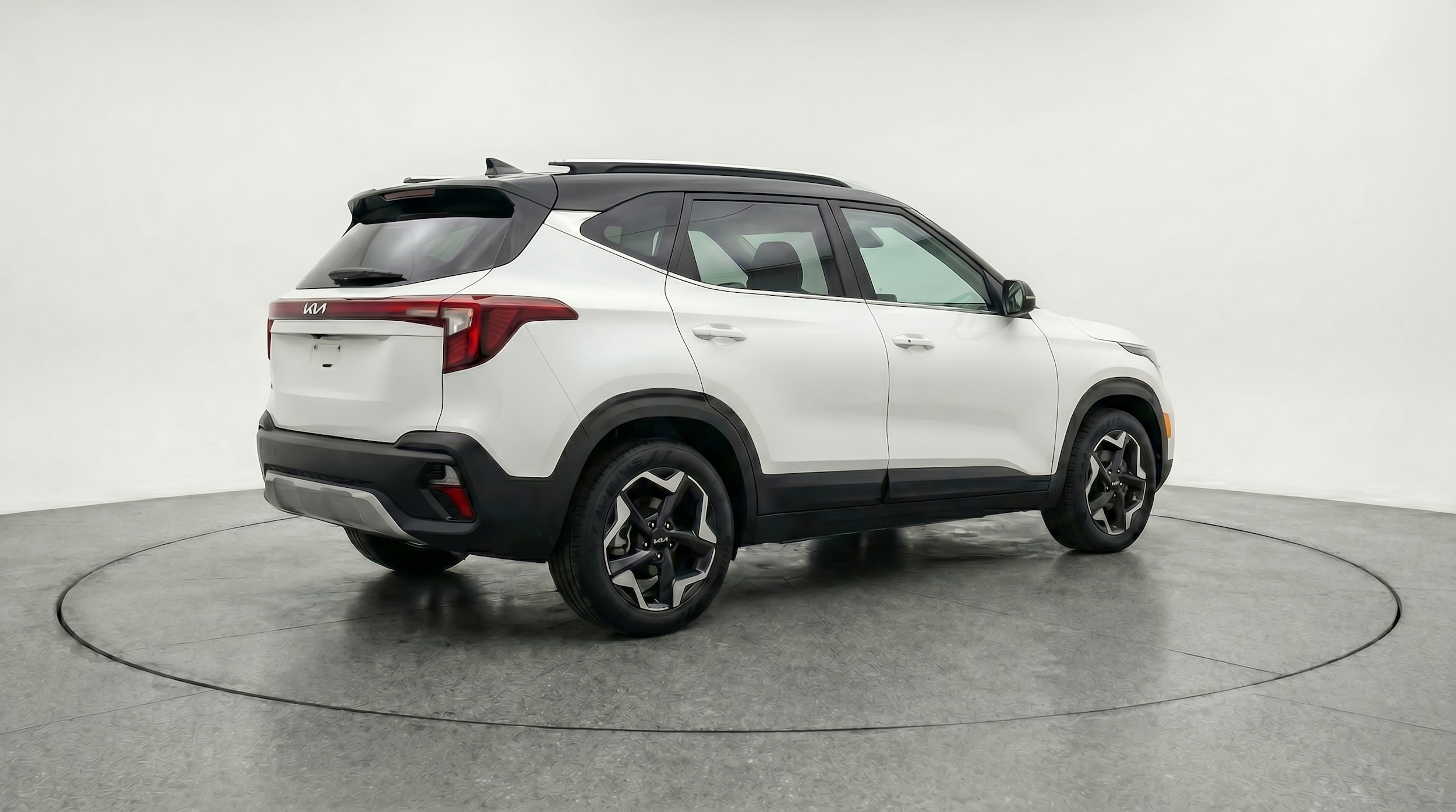 Thumbnail: 2025 Kia Seltos - 7