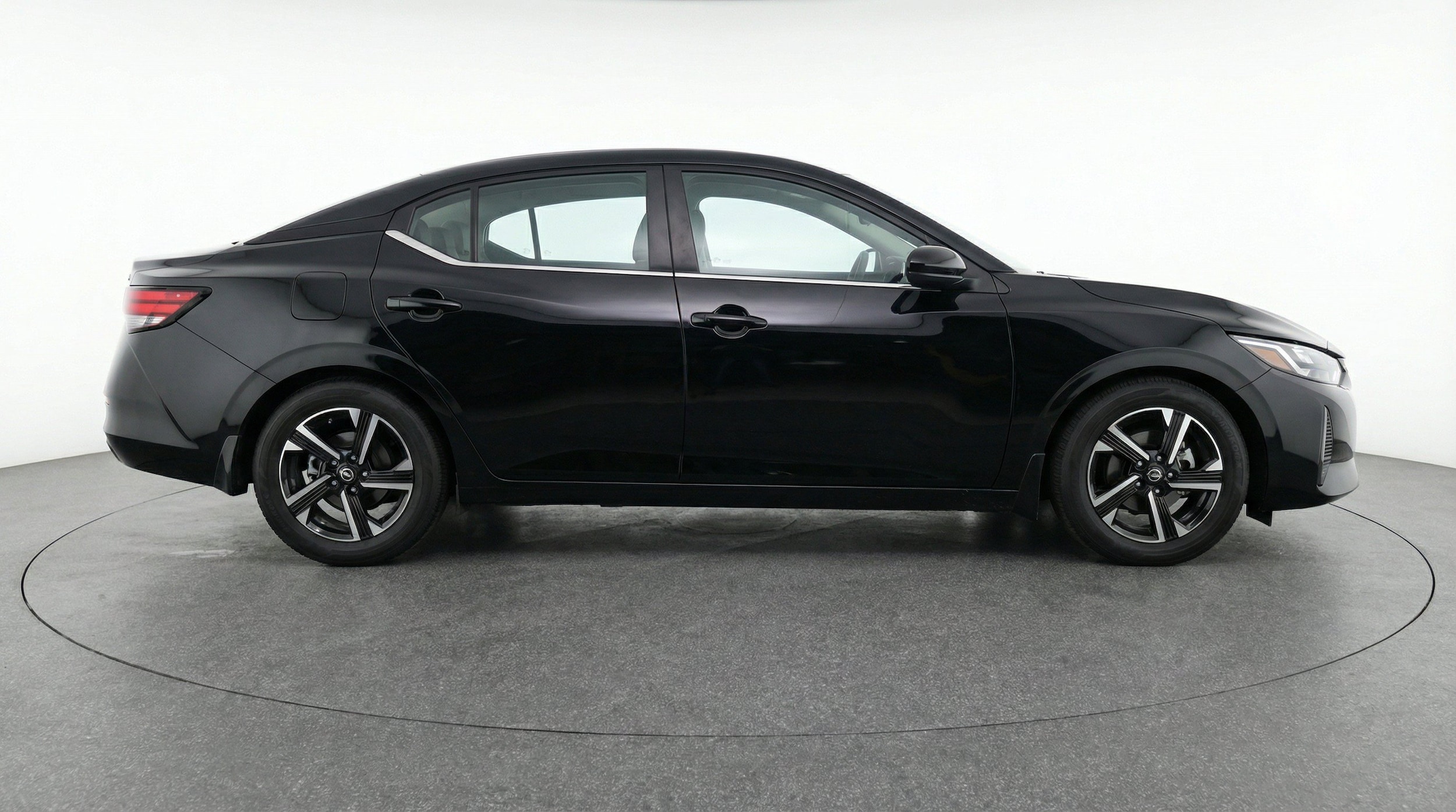 Thumbnail: 2025 Nissan Sentra - 11