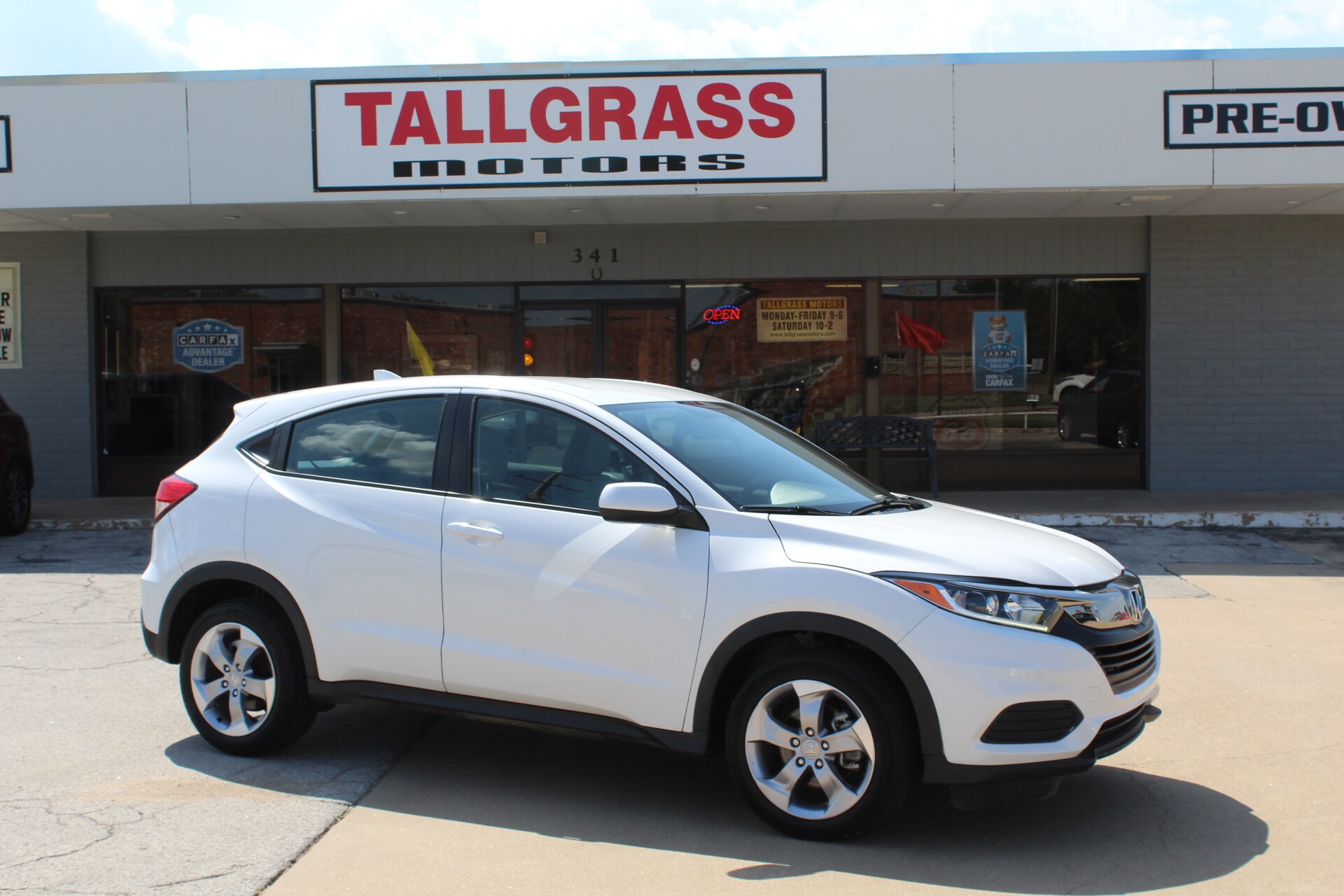 2022 Honda HR-V LX photo 2