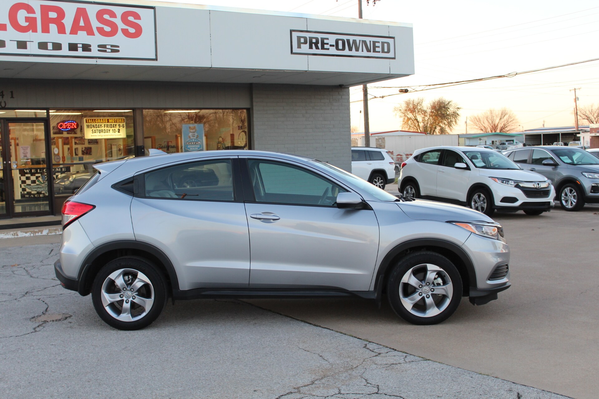 2022 Honda HR-V LX photo 3