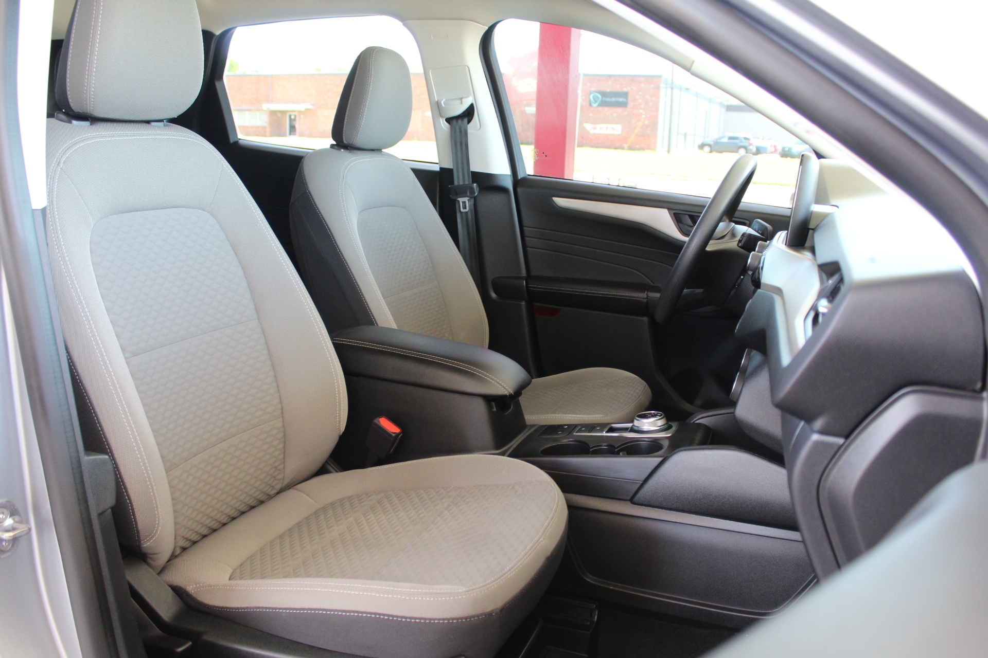 2022 Ford Escape SE - Photo 13