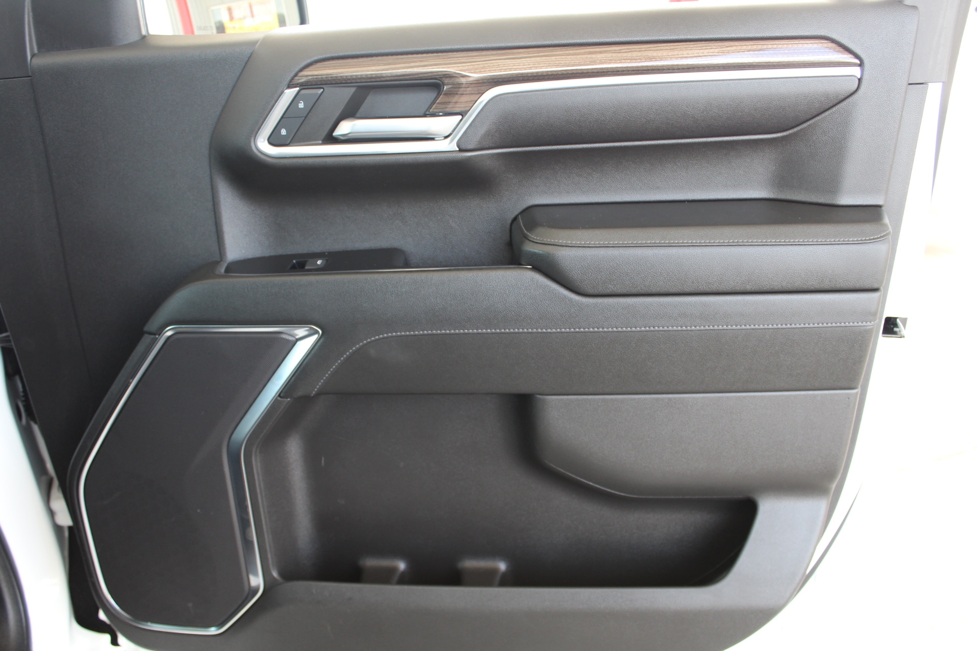 2023 Chevrolet Silverado 1500 LT Trail Boss - Photo 18