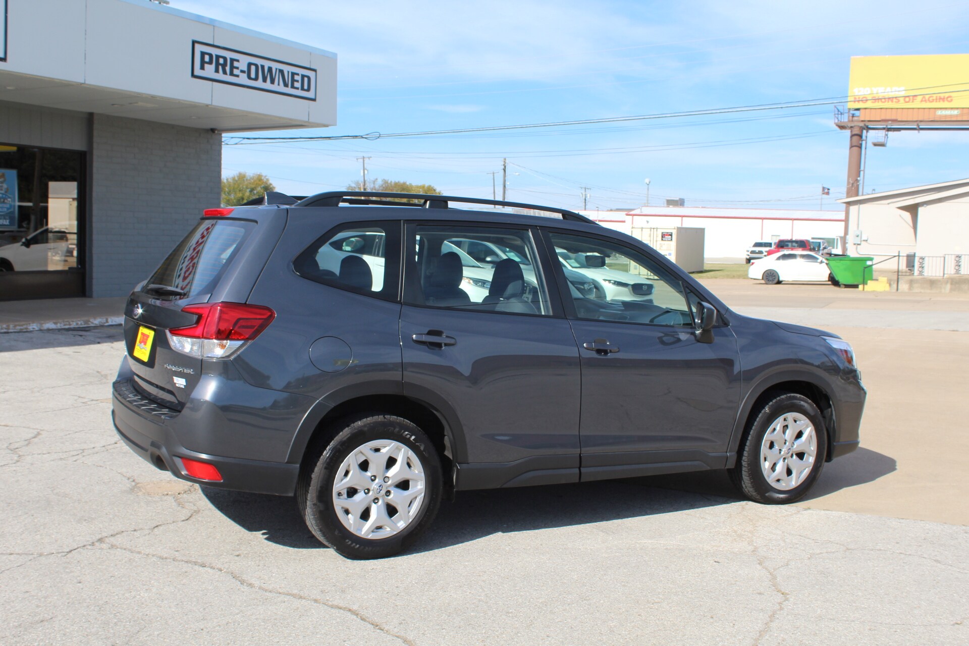 2021 Subaru Forester Base photo 4