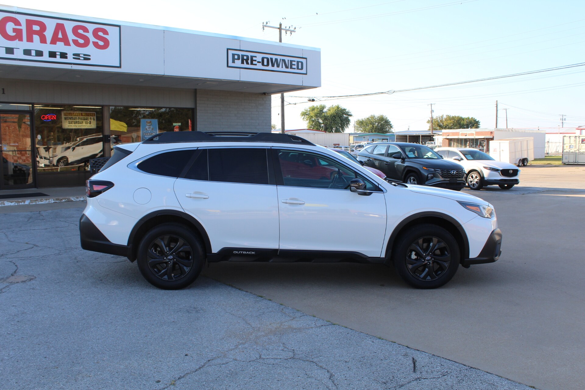 2020 Subaru Outback Onyx Edition XT photo 3