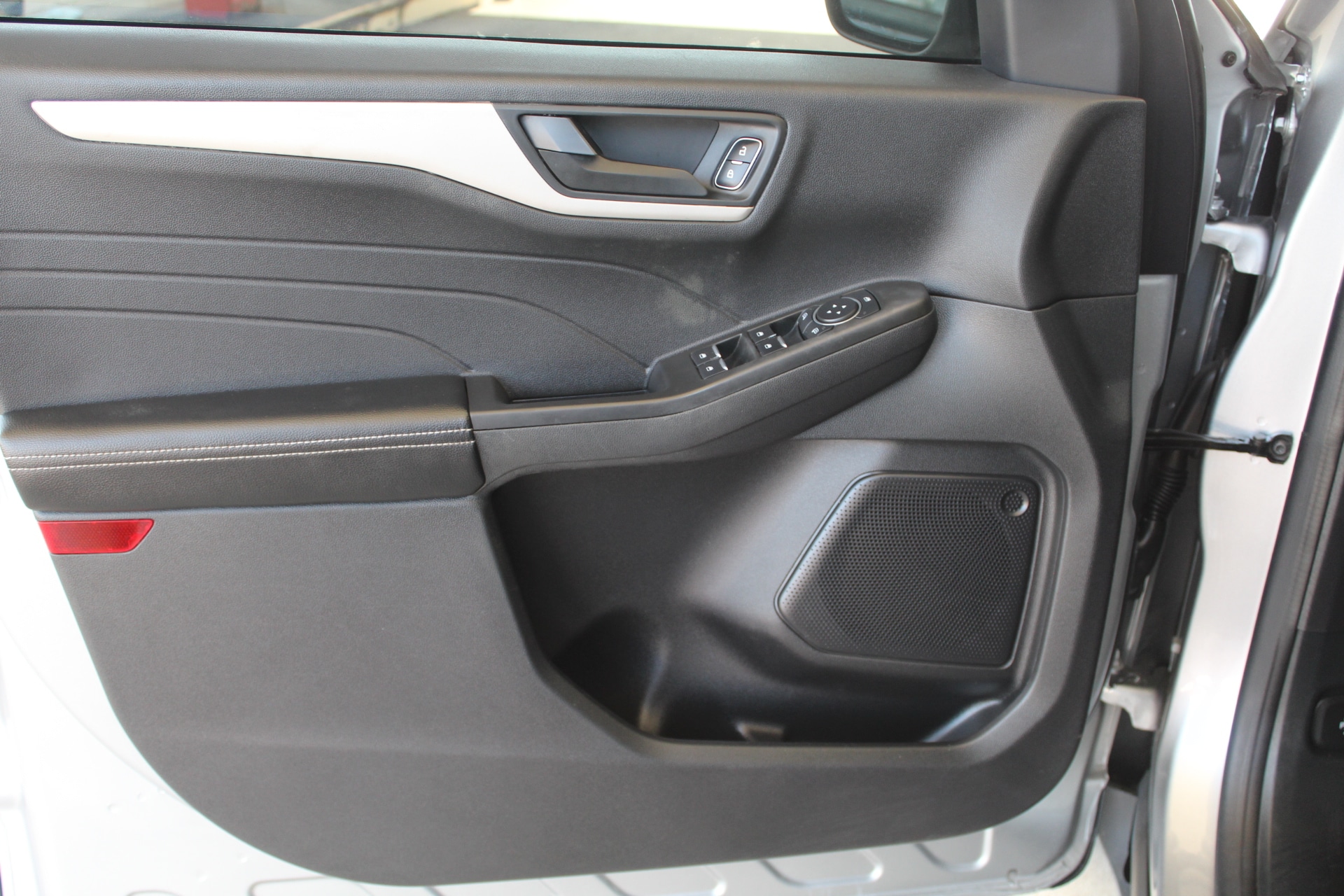 2022 Ford Escape SE - Photo 27