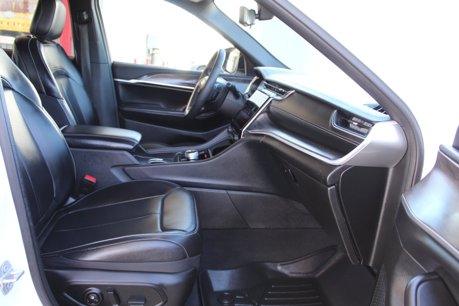 2024 Jeep Grand Cherokee L Limited - Photo 14