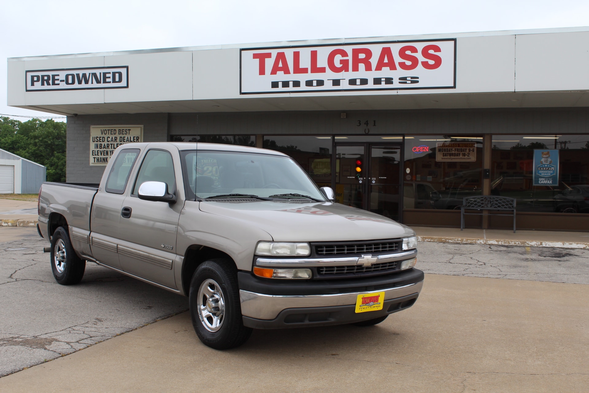 2002 Chevrolet Silverado 1500 Extended Cab SWB's photo