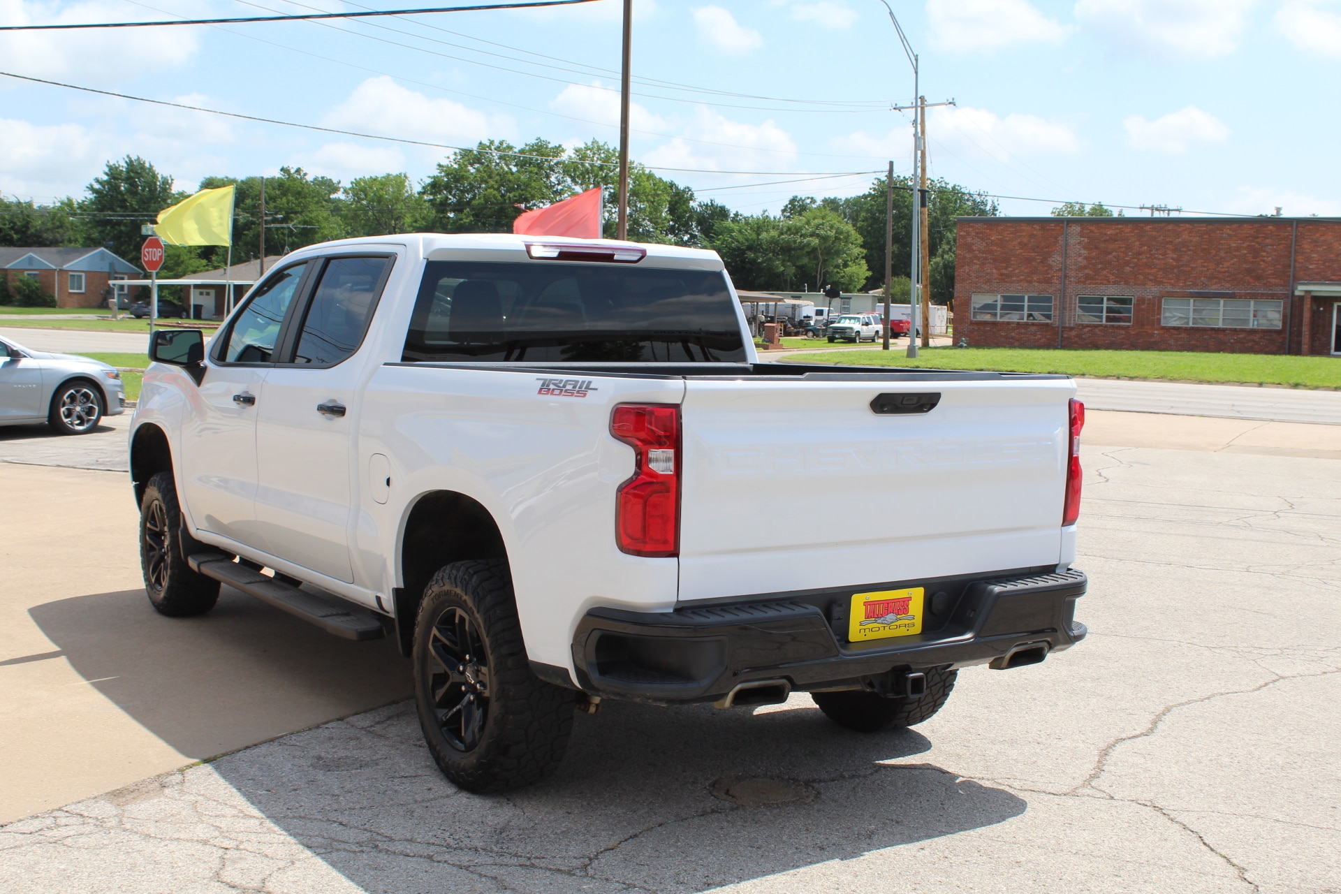 2023 Chevrolet Silverado 1500 LT Trail Boss - Photo 7