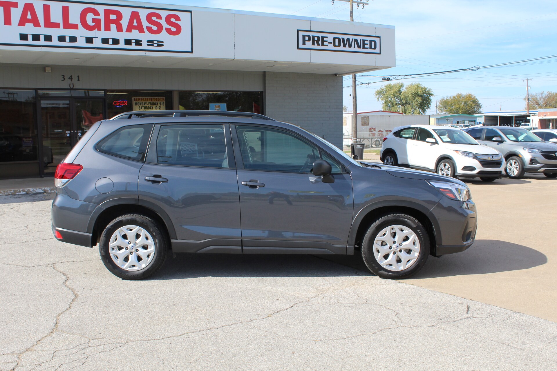 2021 Subaru Forester Base photo 3