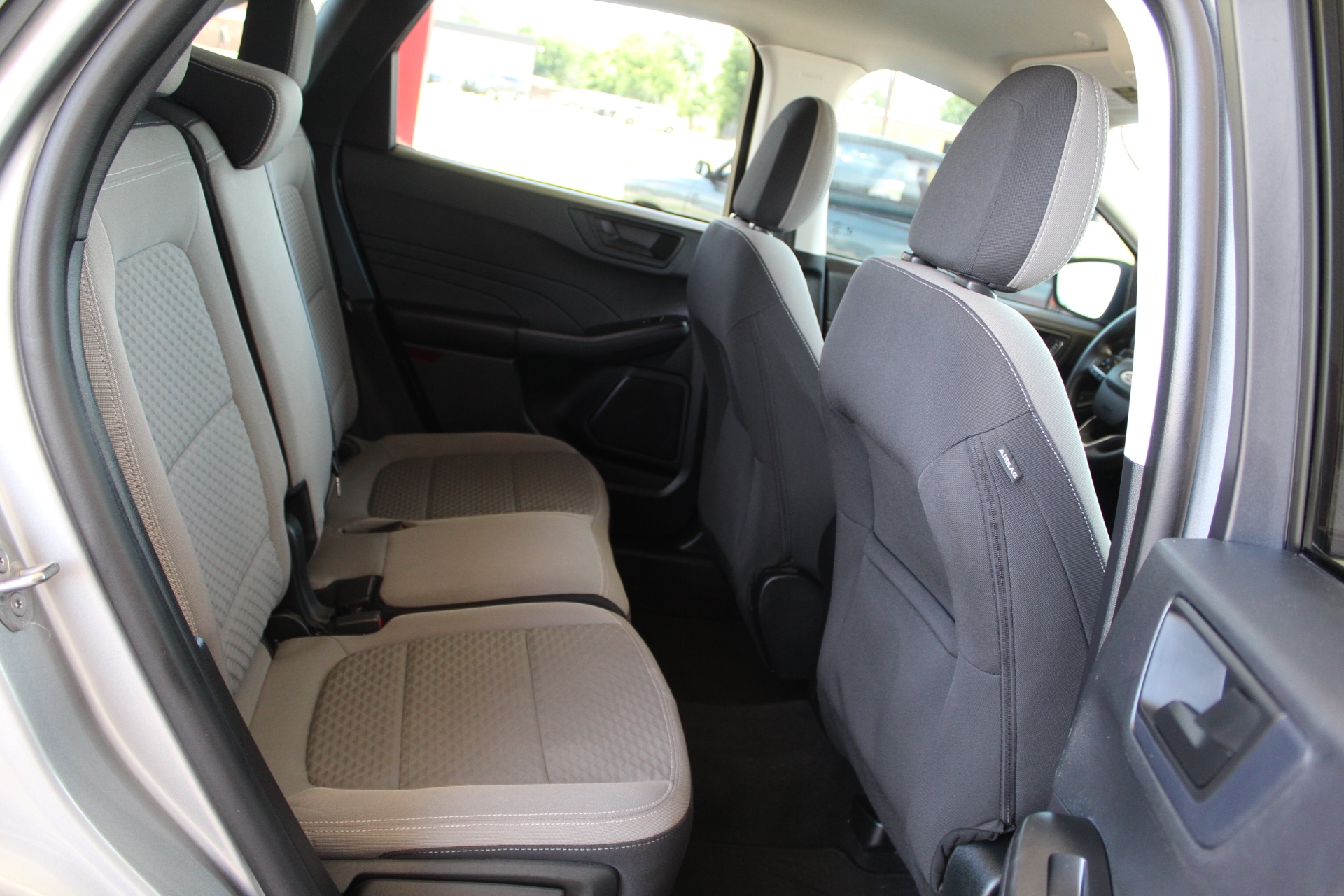 2022 Ford Escape SE - Photo 19
