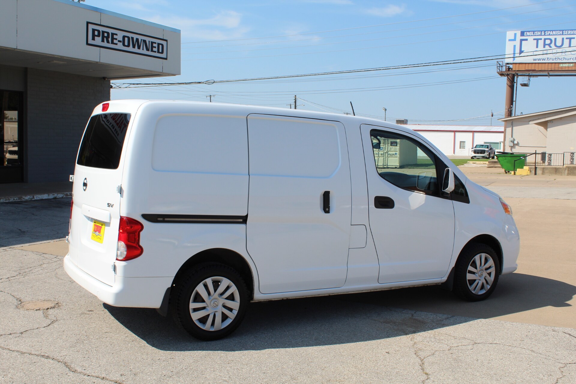 2020 Nissan NV200 SV photo 3