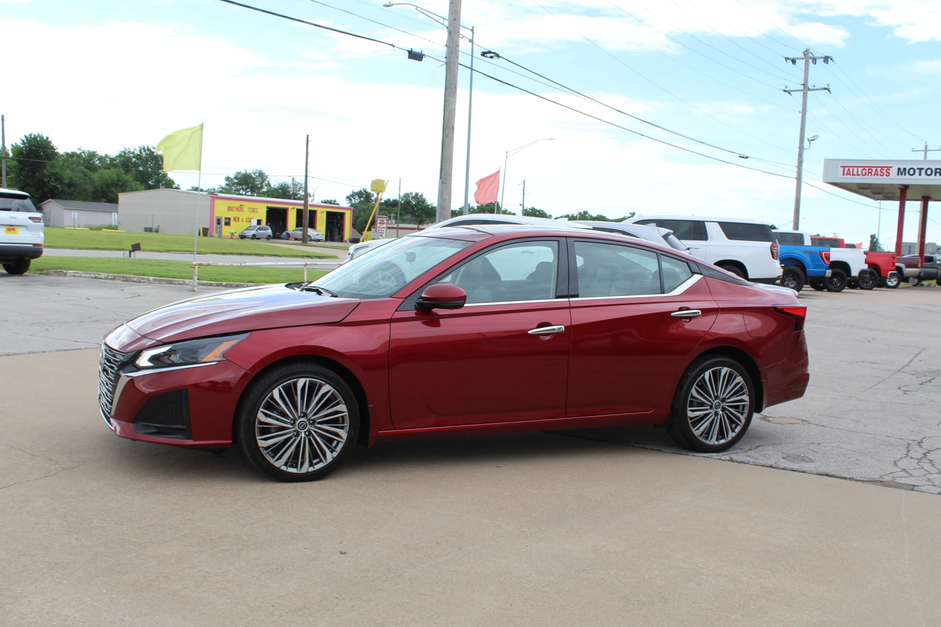 2023 Nissan Altima SL - Photo 10