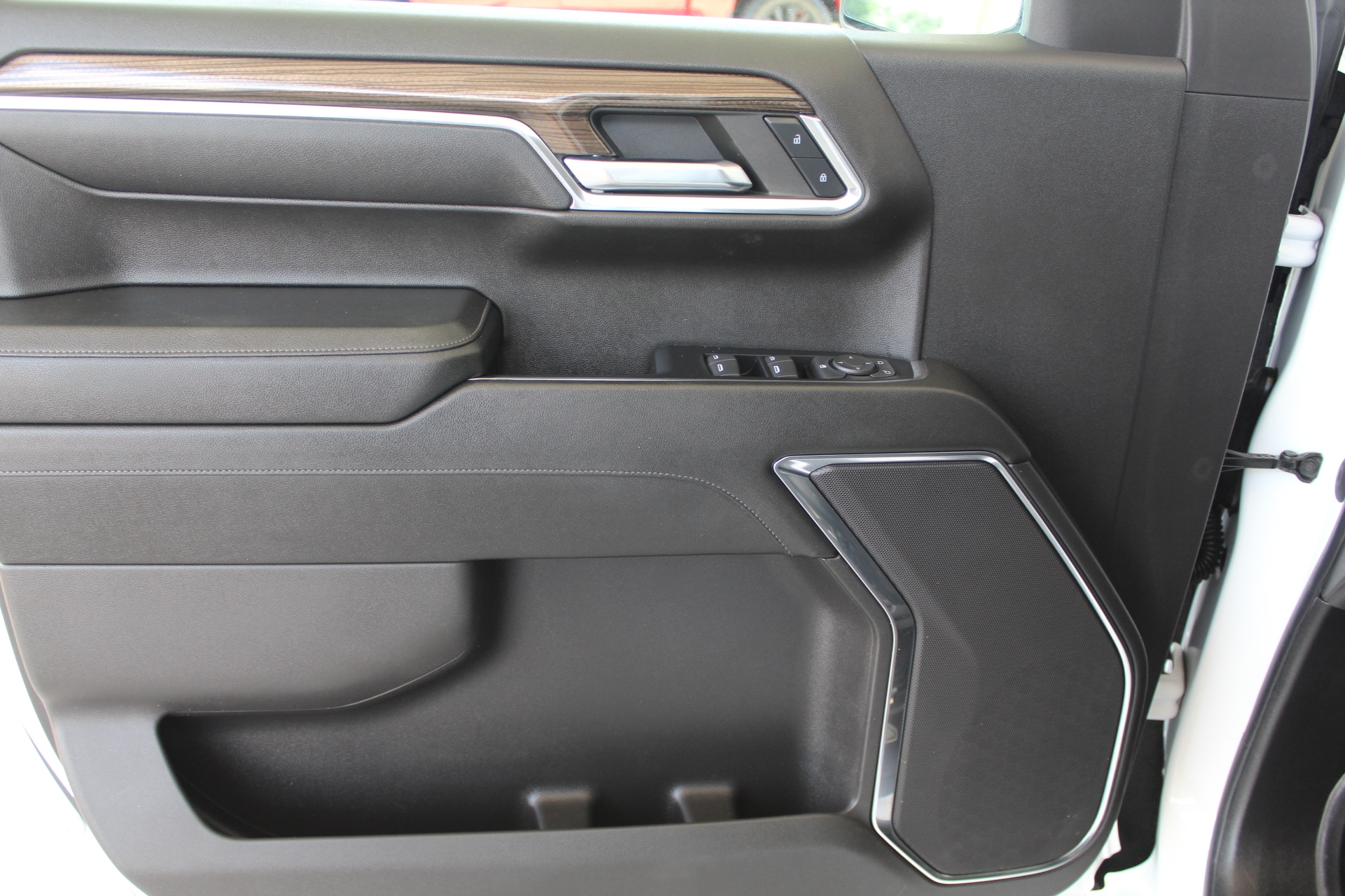 2023 Chevrolet Silverado 1500 LT Trail Boss - Photo 28