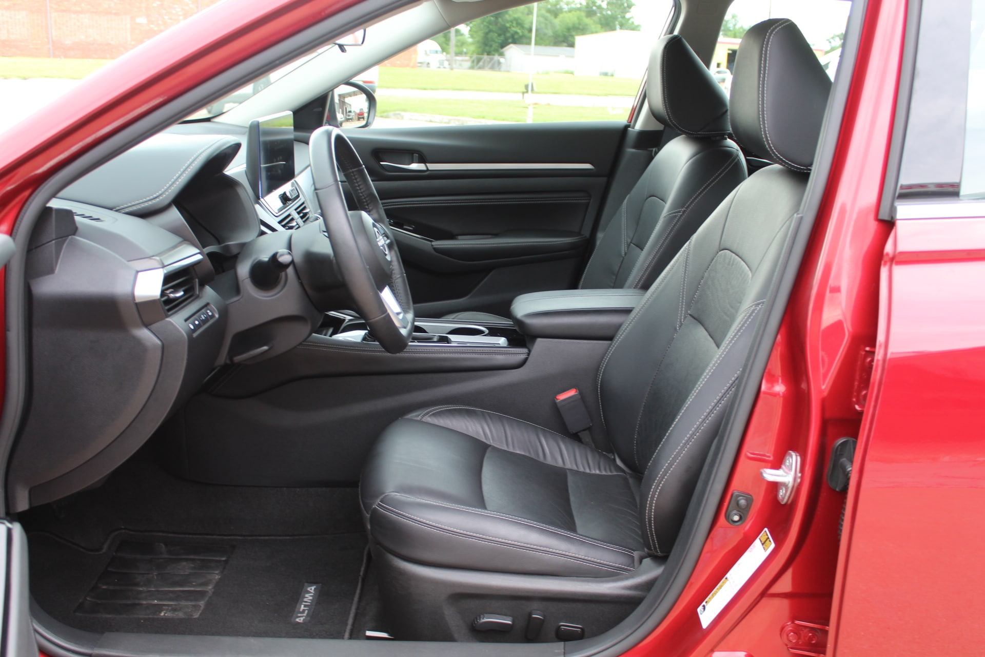 2023 Nissan Altima SL - Photo 29