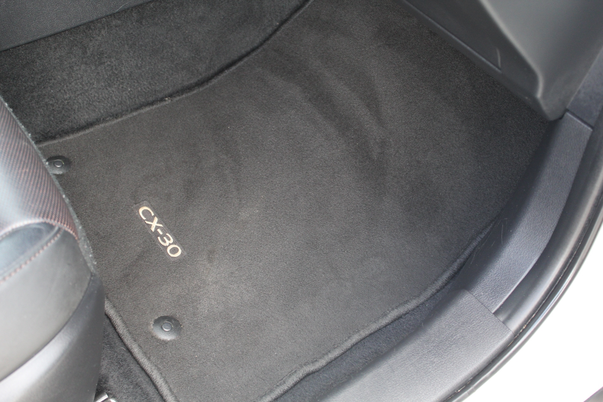 2021 Mazda CX-30 Premium - Photo 18