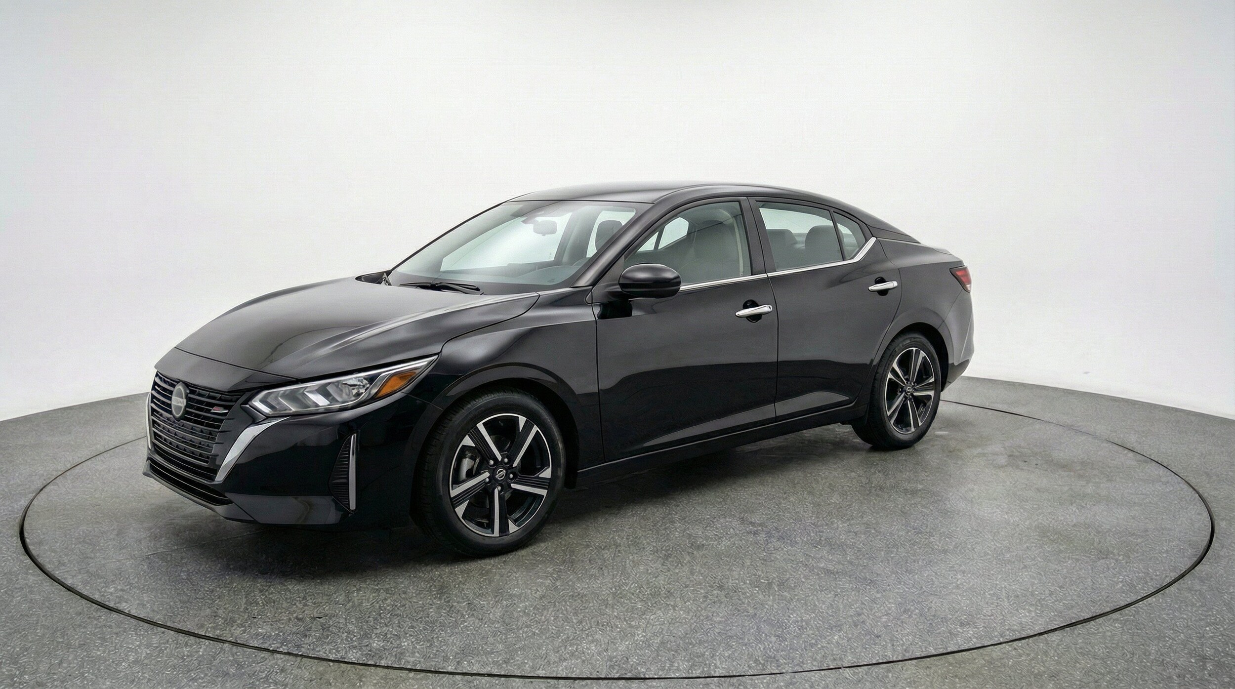 Thumbnail: 2025 Nissan Sentra - 3