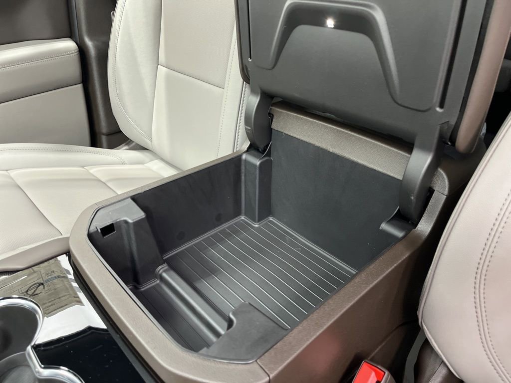 2026 GMC Yukon XL Elevation - Photo 18
