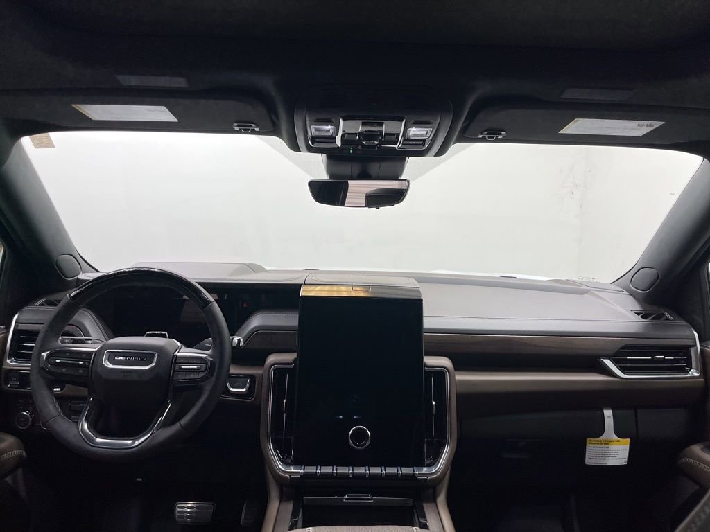 2026 GMC Yukon XL Denali Ultimate - Photo 8