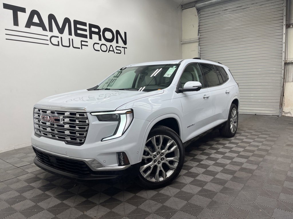 2026 GMC Acadia Denali's photo