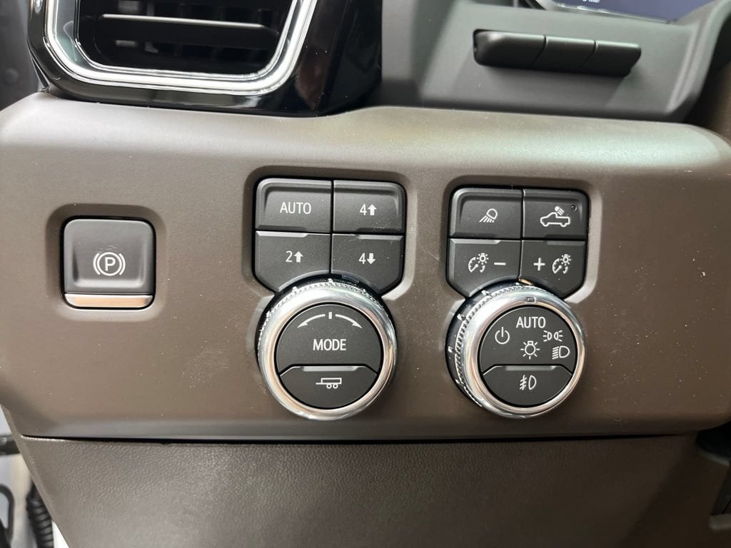 2026 GMC Sierra 2500HD Denali - Photo 12