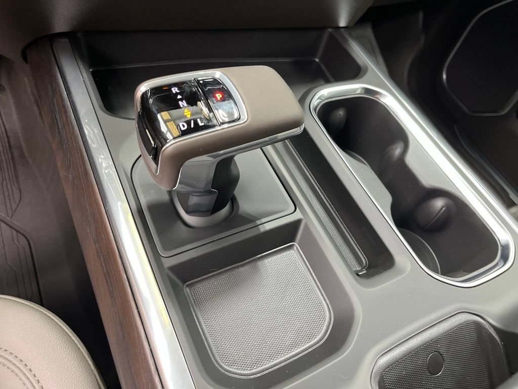 2026 GMC Sierra 1500 SLT - Photo 16