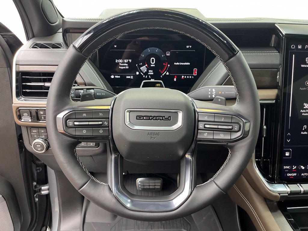 2026 GMC Yukon XL Denali Ultimate - Photo 17