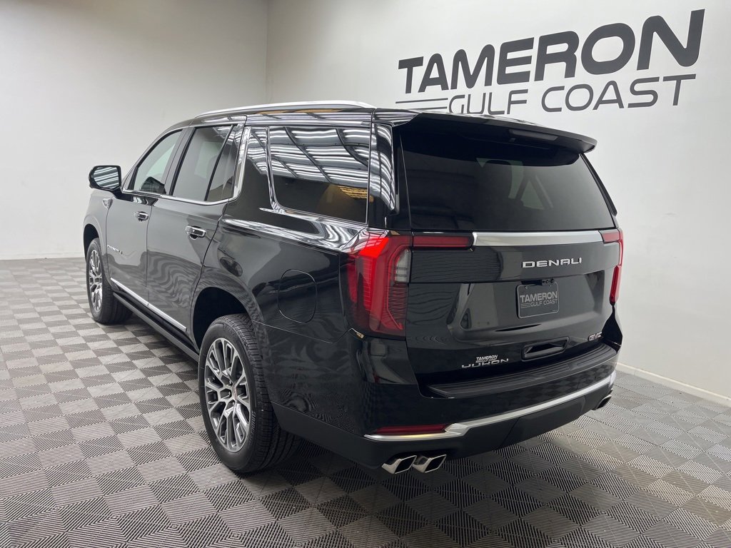 2026 Gmc Yukon Denali photo 2