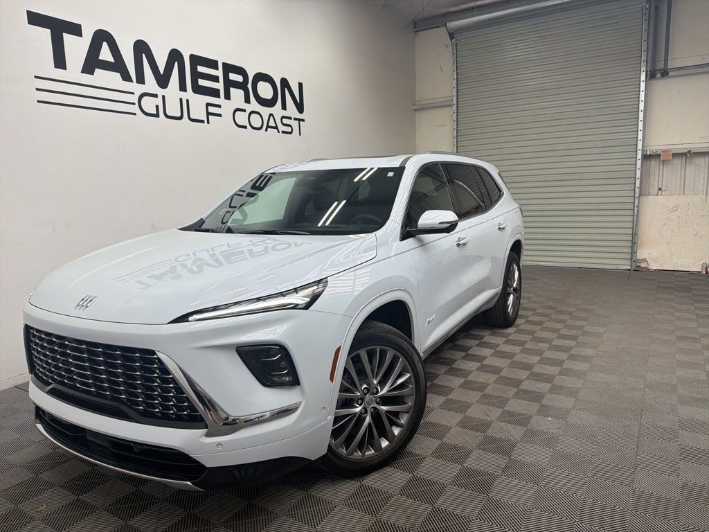 2026 Buick Enclave Avenir's photo