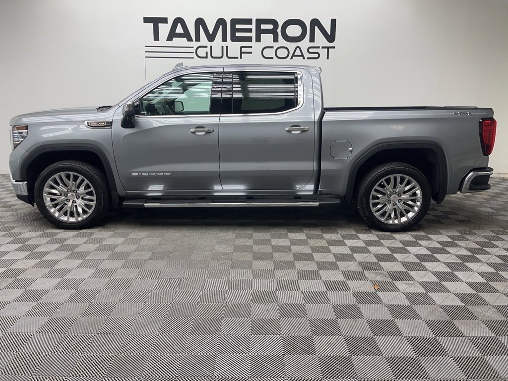New 2025 GMC Sierra 1500 SLT Truck