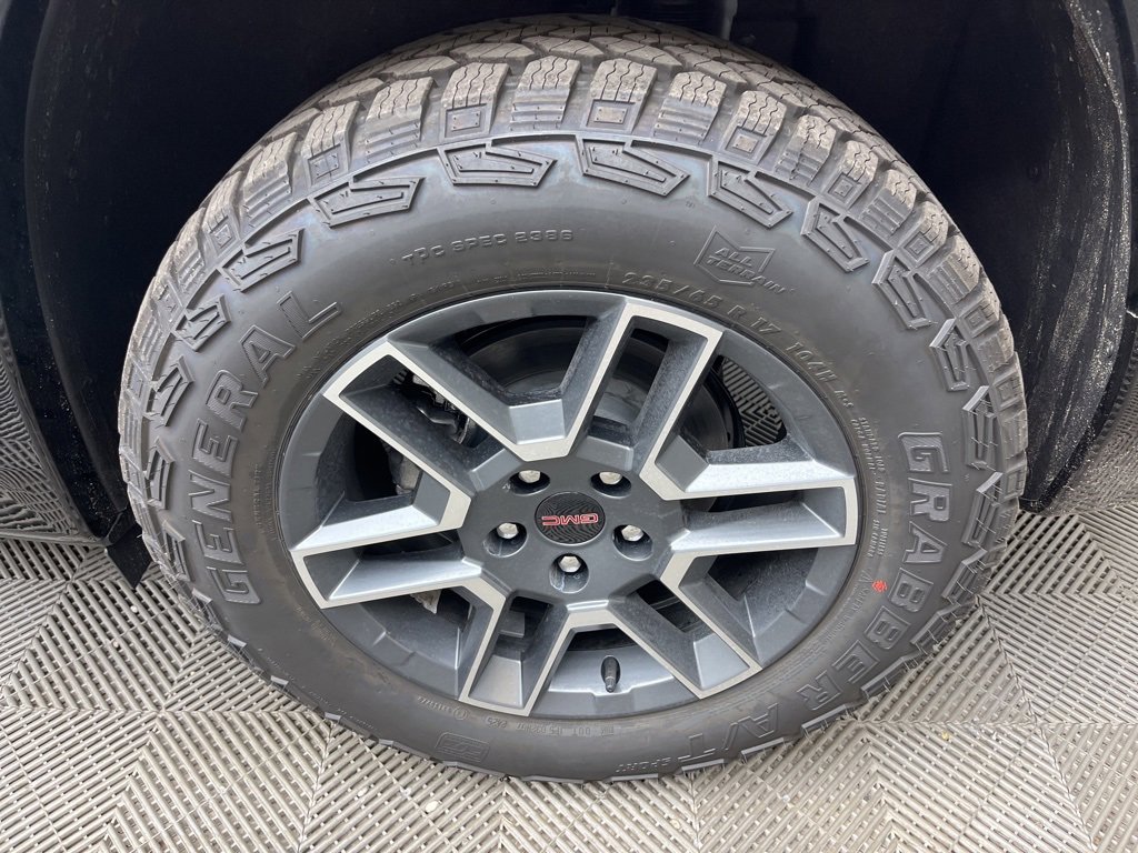 2026 Gmc Terrain AT4 photo 3