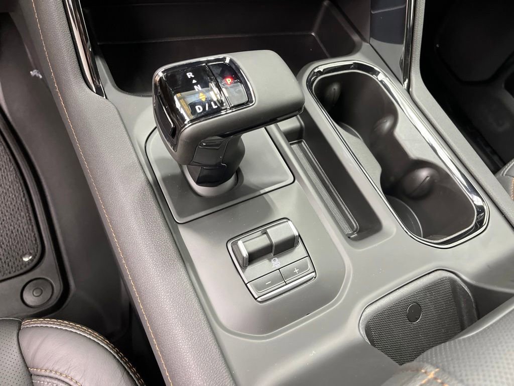 2026 GMC Sierra 1500 AT4 - Photo 17