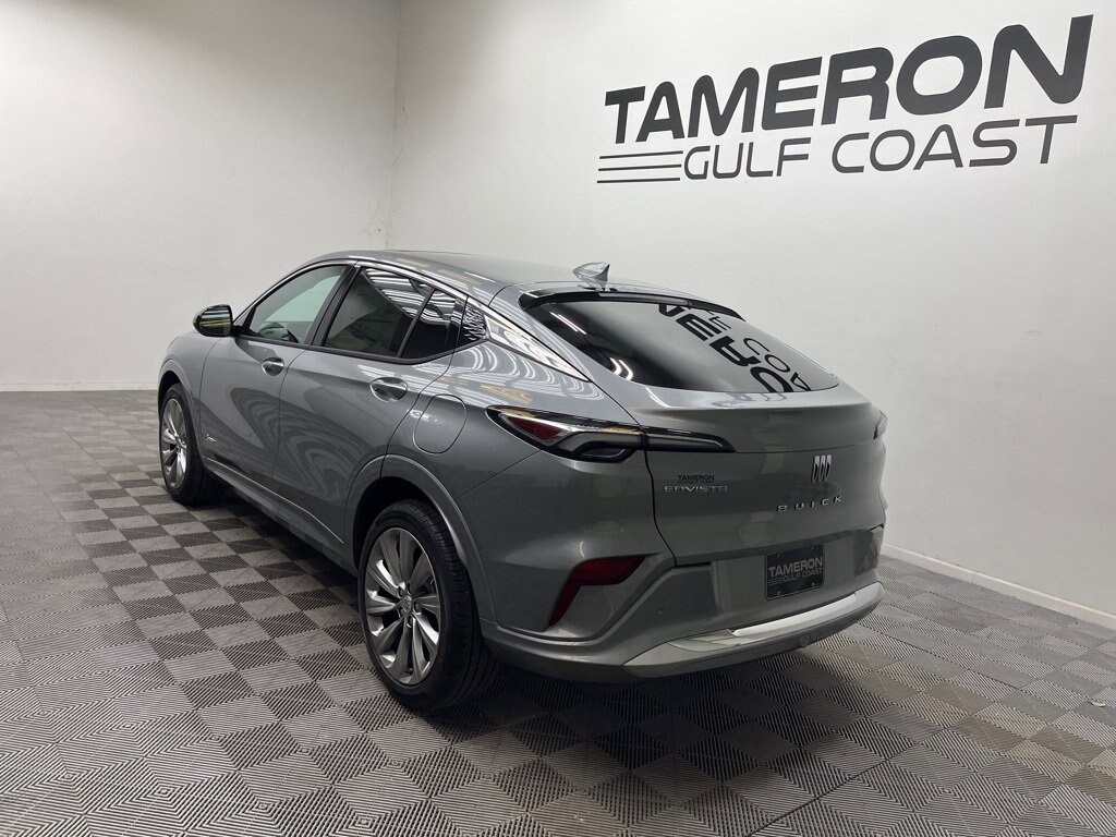 New 2026 Buick Envista Avenir SUV