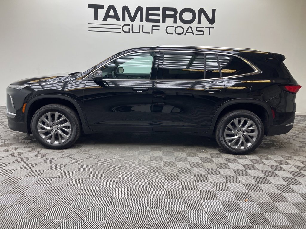 2025 Buick Enclave Preferred photo 2