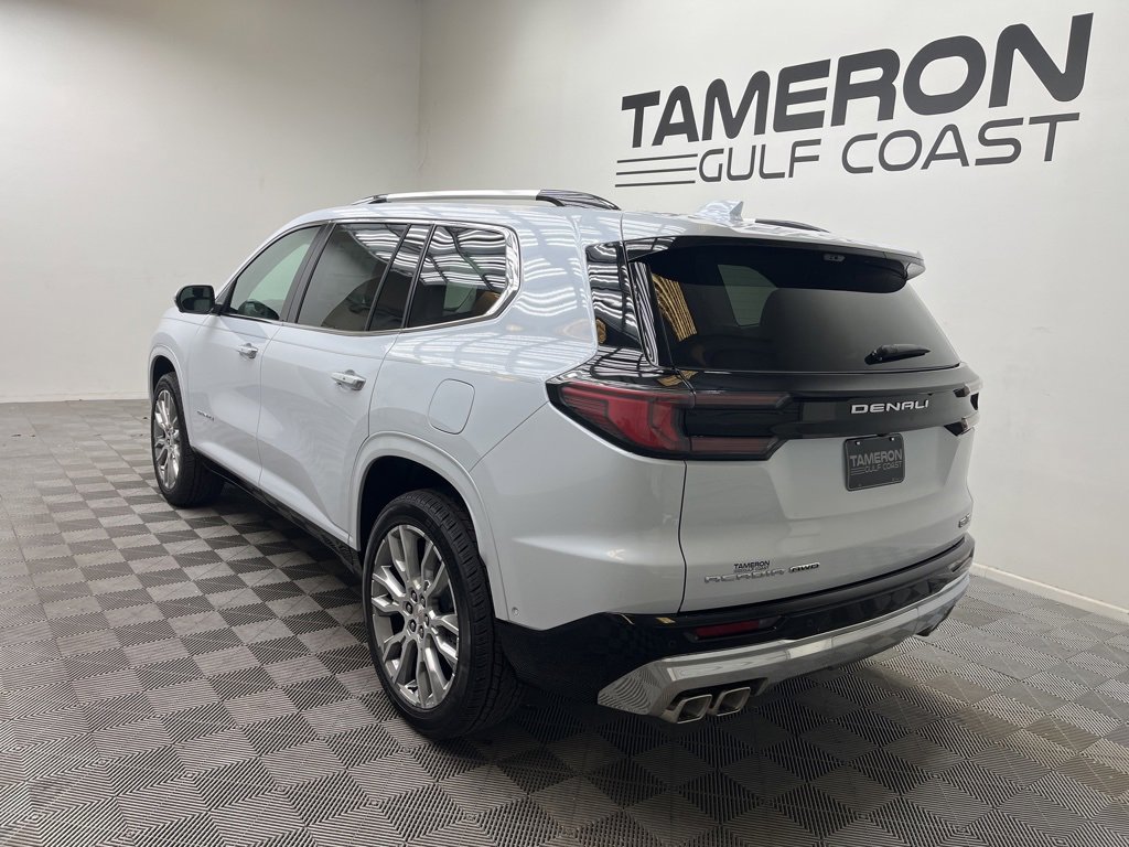 2026 Gmc Acadia Denali photo 3