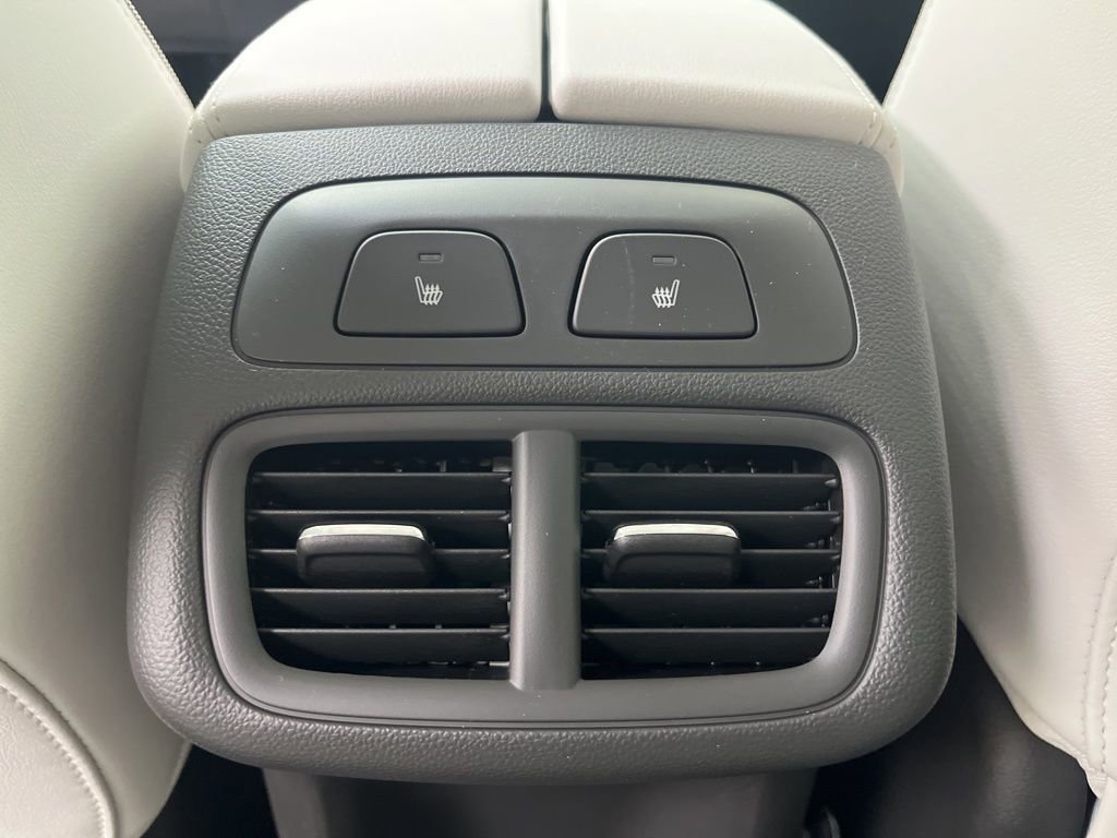 2026 Buick Envision Avenir - Photo 22